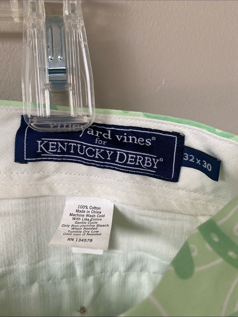 Vineyard Vines Kentucky Derby Mint Green Horseshoe Print Pants - Picture 4 of 5